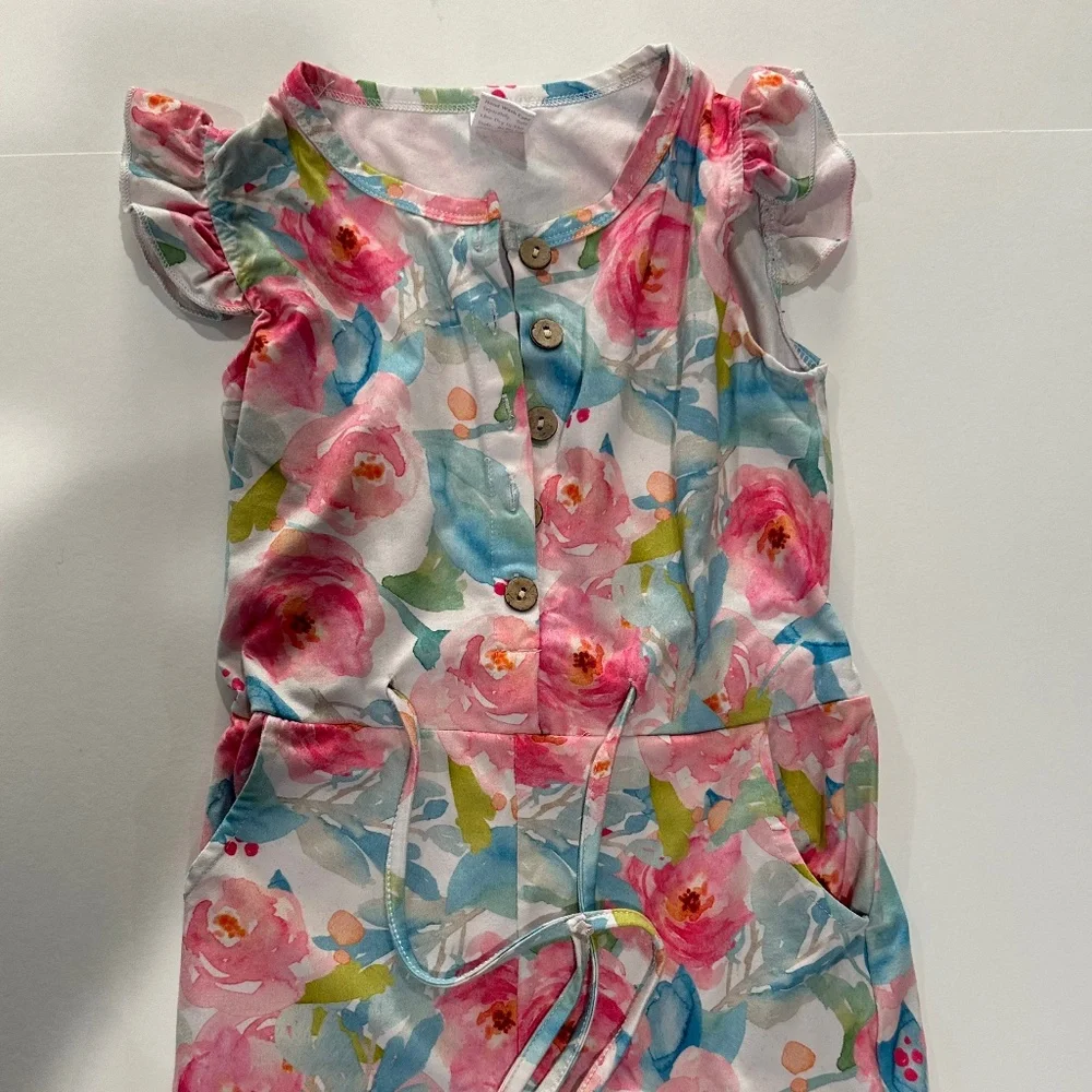 Floral Multicolor Romper Size 8.‎
